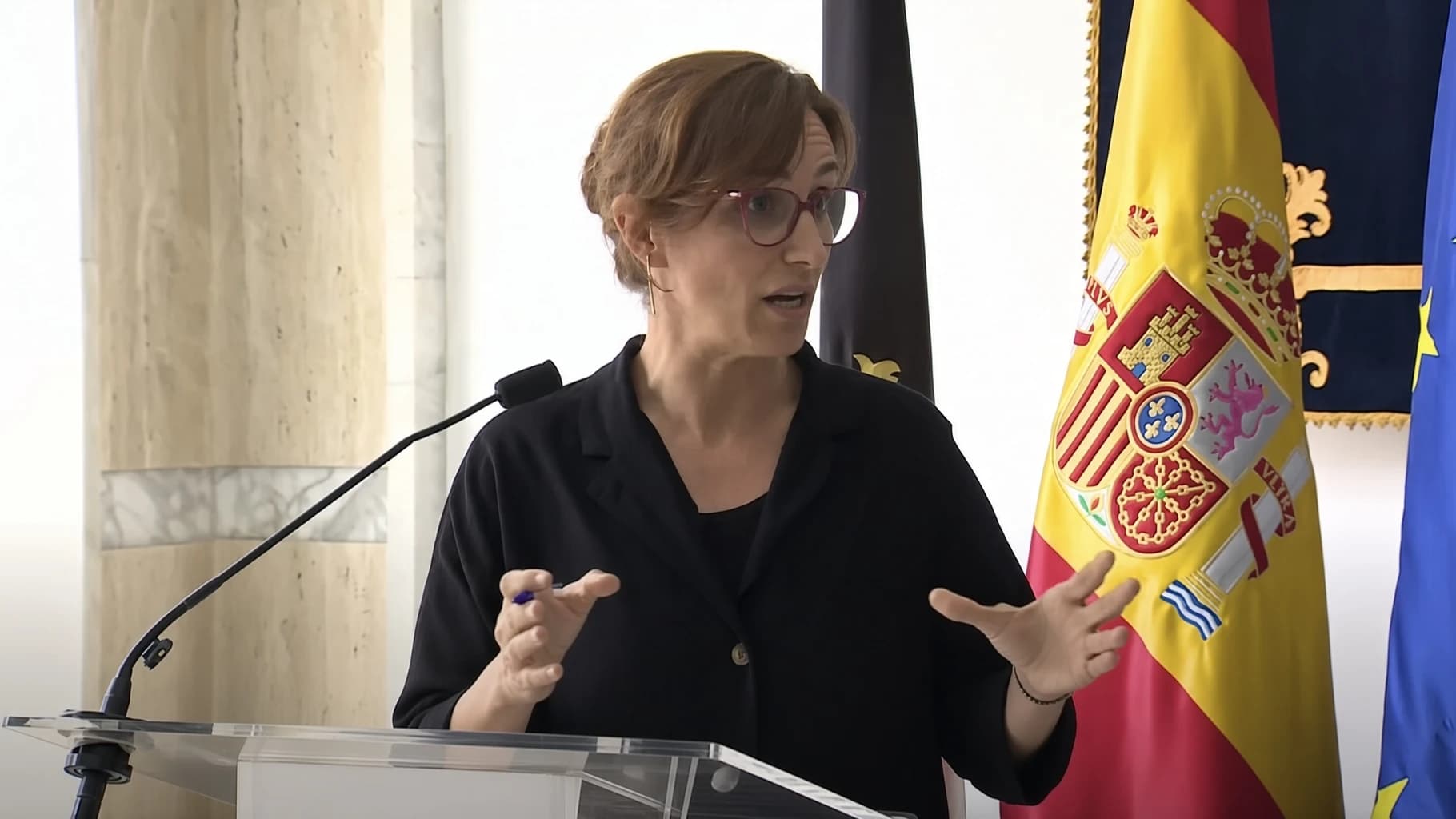 Los médicos desmienten a Mónica García, sí hay enfermedades graves y contagiosas