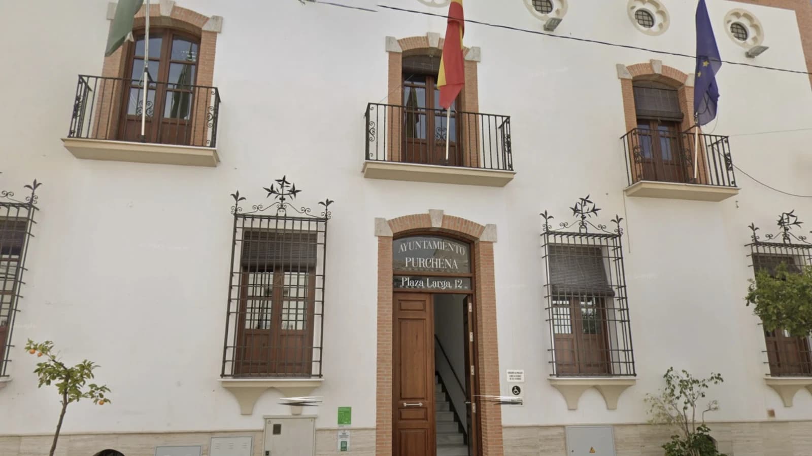 El Gobierno traslada 49 inmigrantes solicitantes de asilo sin aviso a los municipios