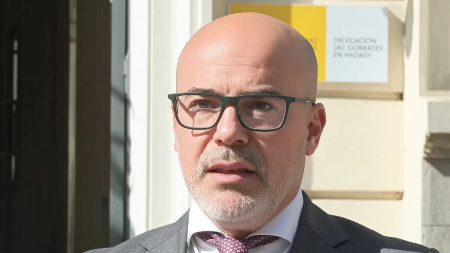 Lo que hay tras la dimisión del delegado de Gobierno en Madrid: 25M de perjuicio y amenaza de demanda de CEIM