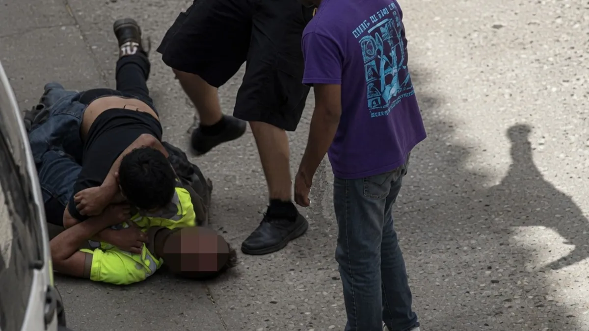 Vídeo de una nueva pelea en Lleida: a mordiscos y puñalada en el cuello