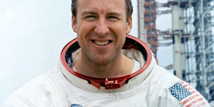 Muere Jim Lovell, el héroe que salvó al Apolo 13