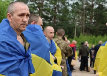 Rusia y Ucrania intercambian 146 prisioneros en un canje mediado por Emiratos Árabes Unidos