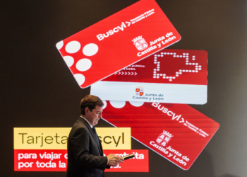 Viajes en Autobús Gratuitos en Castilla y León: Guía Completa sobre la Nueva Tarjeta BUSCyL