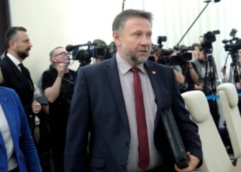 Polonia subirá el impuesto de sociedades a la banca, desplomando el sector en bolsa