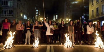 LAS CHICAS DE PODEMOS Y LAS CHICAS DE TEHERÁN