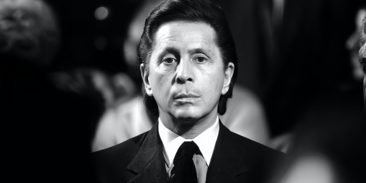 Muere Valentino, el emperador de la moda