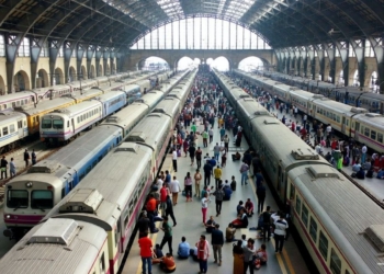 Noche negra en Rodalies tras el accidente de Gelida