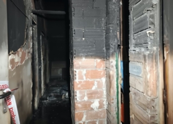 Tragedia en Manlleu: cinco adolescentes mueren en el incendio de un trastero en una azotea