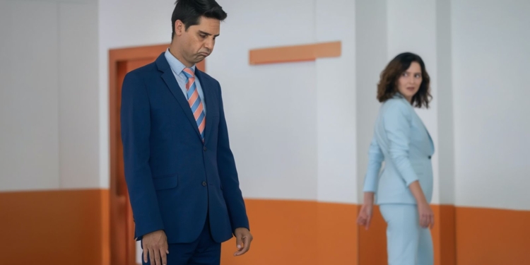 Crisis en el PP: la destitución de Viciana desvela el fracaso de Ayuso