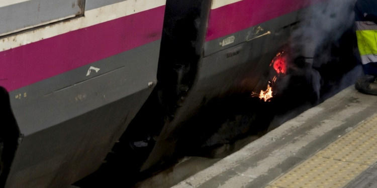 Tren Ave Sevilla Madrid Incendiado incendio vagón Nuestra España