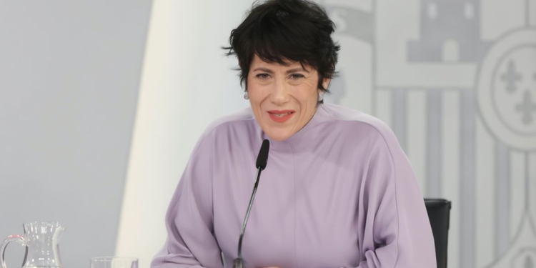Elma Saiz, Ministra de Inclusión, Seguridad Social y Migraciones en una comparecencia