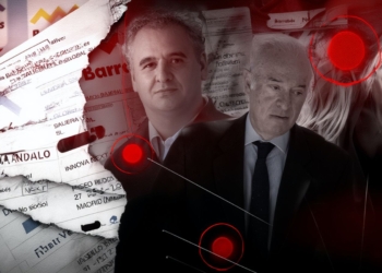 Montaje gráfico con documentos empresariales y facturas rasgadas de fondo, junto a el Juez Peinado, Barrabés y Begoña Gómez en primer plano, marcado con puntos rojos que sugieren la investigación por trama financiera.