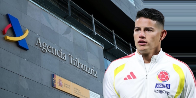 Montaje con la fachada de la Agencia Tributaria de fondo y, en primer plano, el futbolista James Rodríguez con chaqueta deportiva de la selección colombiana mirando hacia un lado.