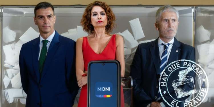 Pedro Sánchez, Maria Jesús Montero y Fernando Grande-Marlaska frente a una urna electoral con papeletas al fondo y un dispositivo móvil en primer plano.