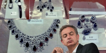 Zapatero y Plus Ultra: las NUEVAS claves de hoy.