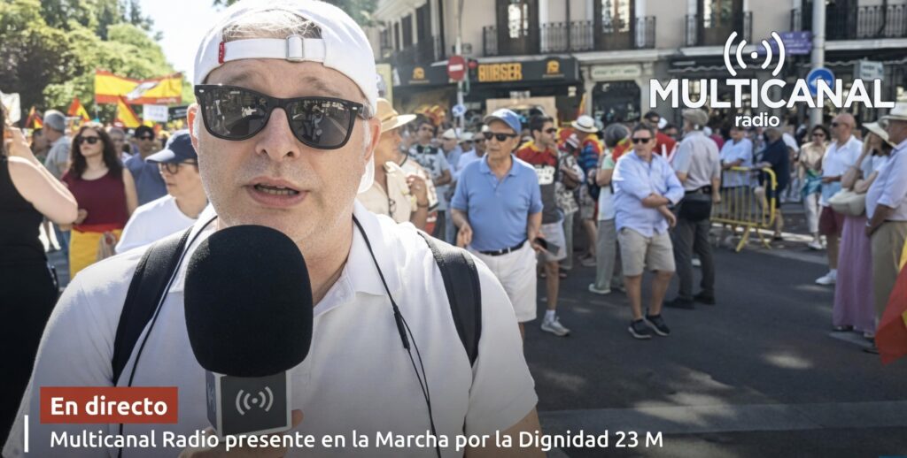 Entre la Calle y la Estrategia: La Fractura del Centro-Derecha en la Manifestación del 23M marcha por la dignidad