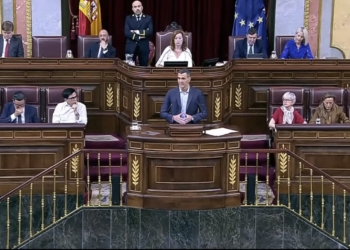 Sánchez a las 09:00 en directo: el líder rinde cuentas ante el Congreso. Pedro Sánchez hablando en la tribuna del Congreso de los Diputados